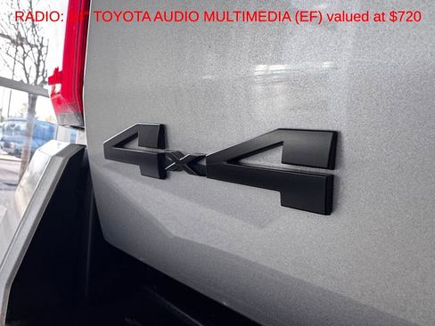 Used 2024 Toyota Tacoma TRD Sport w/ TRD Sport Upgrade Package image 8