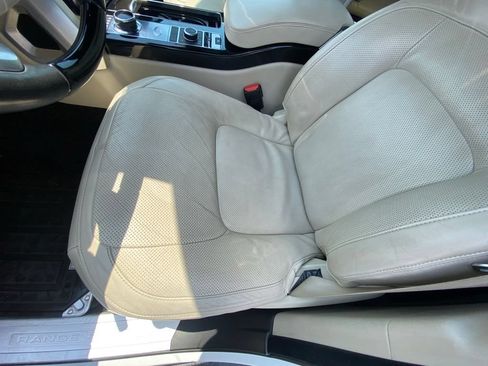 Used 2018 Land Rover Range Rover HSE AWD/4WD image 22