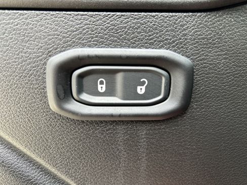 New 2025 Jeep Wrangler Sport S image 15