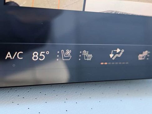 New 2026 Buick Enclave Avenir w/ Super Cruise Package FWD image 14