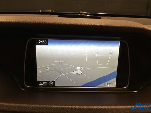 Used 2016 Mercedes-Benz E 350 4MATIC Sedan image 52