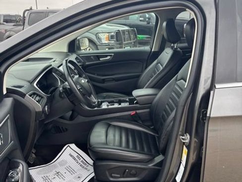 Used 2020 Ford Edge SEL w/ Convenience Package AWD/4WD image 4