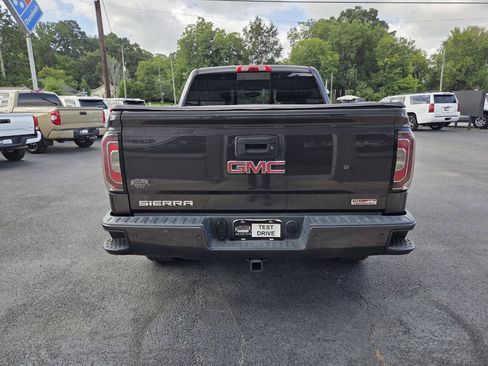 Used 2016 GMC Sierra 1500 SLT w/ All-Terrain Package AWD/4WD image 5
