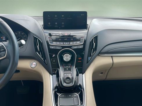 Used 2023 Acura RDX FWD w/ Technology Package image 9
