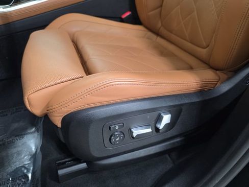 Certified 2024 BMW X5 xDrive40i w/ Premium Package AWD/4WD image 26