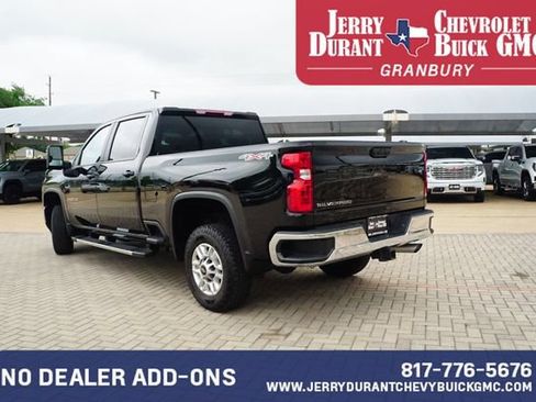 Used 2025 Chevrolet Silverado 2500 LT w/ Convenience Package AWD/4WD image 5