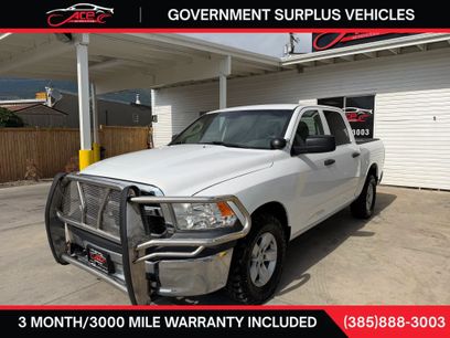 Used 2020 RAM 1500 4x4 Crew Cab Classic w/ Chrome Appearance Group