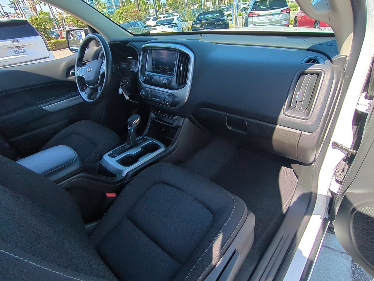 Used 2022 Chevrolet Colorado LT RWD image 26