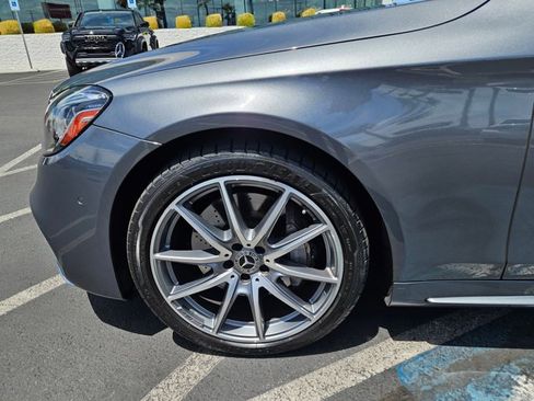 Used 2018 Mercedes-Benz S 560 Sedan image 22
