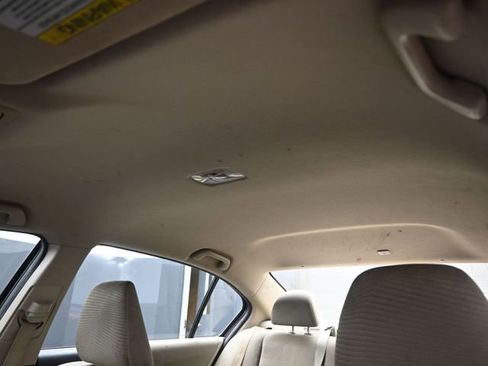 Used 2017 Honda Accord LX image 7