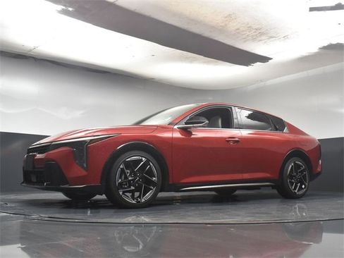 Certified 2025 Kia K4 GT-Line w/ GT-Line Premium Package image 34