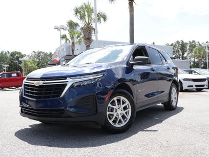 Used 2023 Chevrolet Equinox LS w/ LS Convenience Package