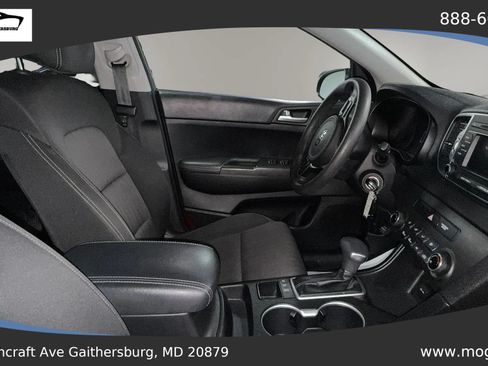 Used 2017 Kia Sportage LX AWD/4WD image 29