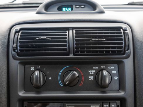 Used 1997 Ford Mustang Cobra image 47