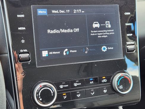 Used 2023 Hyundai Tucson SE image 15