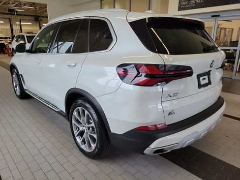 Used 2024 BMW X5 xDrive40i w/ Premium Package AWD/4WD image 7