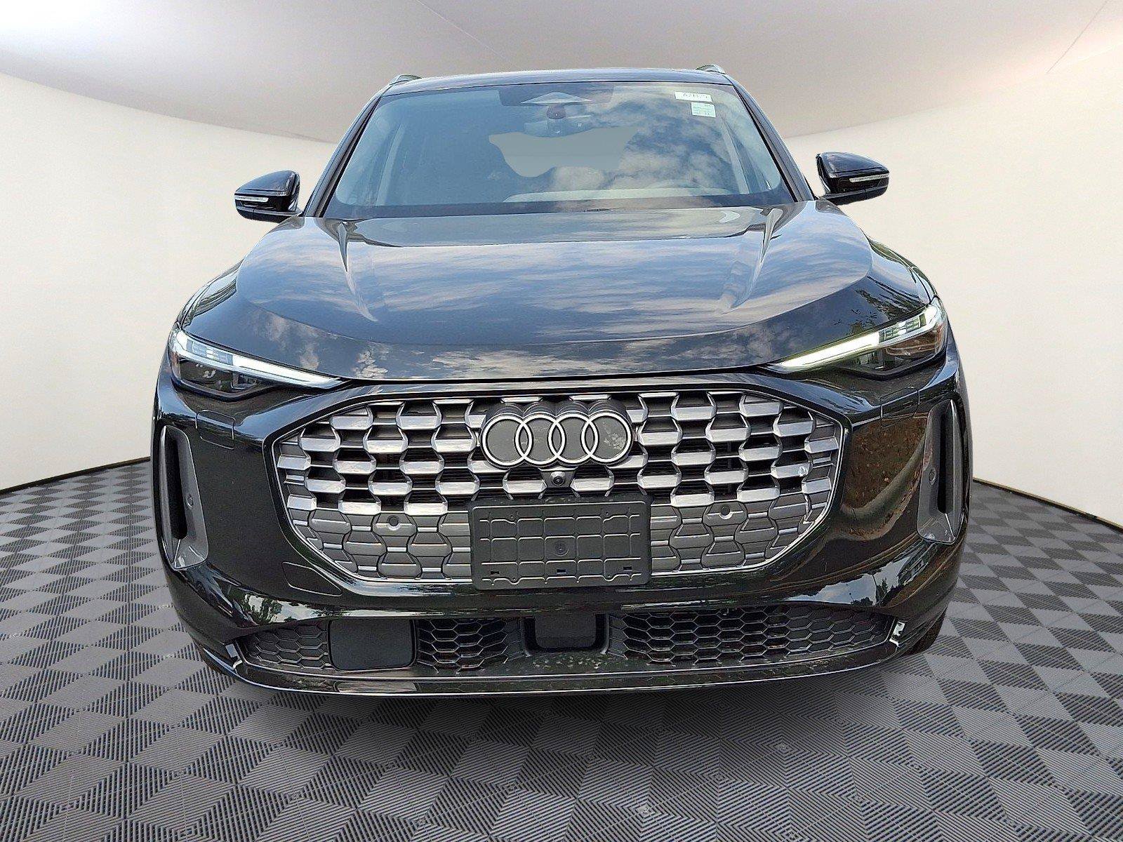 New 2026 Audi Q5 Premium AWD/4WD image 2