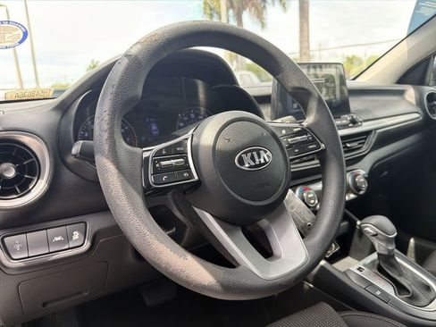 Used 2019 Kia Forte Sedan FWD image 23