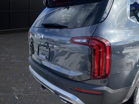 Used 2022 Kia Telluride EX w/ EX Premium Package image 41