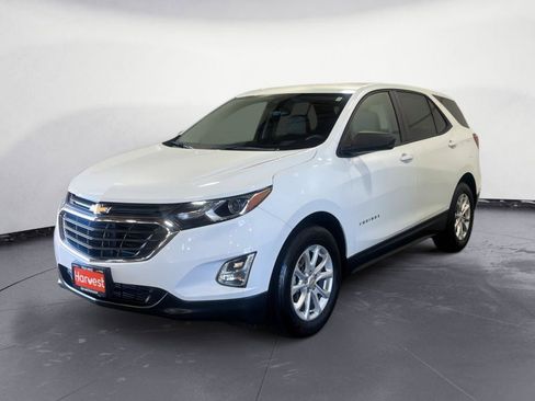 Used 2020 Chevrolet Equinox LS w/ LS Convenience Package AWD/4WD image 1