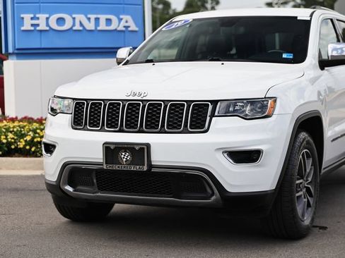 Used 2019 Jeep Grand Cherokee Limited w/ Trailer Tow Group IV AWD/4WD image 2