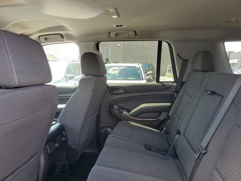 Certified 2019 GMC Yukon SLE w/ SLE Value Package AWD/4WD image 9