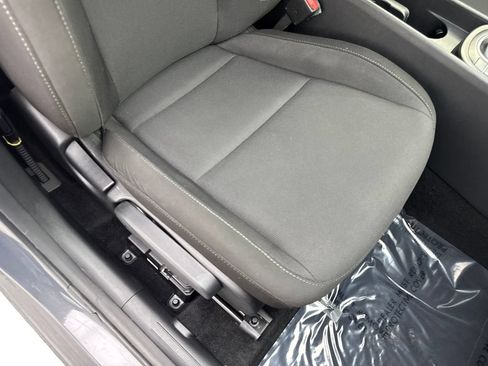 Used 2024 Hyundai Kona SEL AWD/4WD image 45