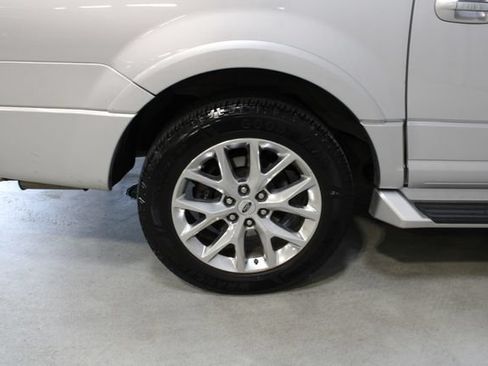 Used 2016 Ford Expedition EL Limited AWD/4WD image 26
