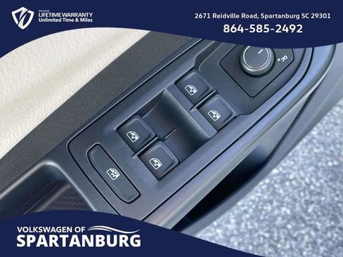 New 2026 Volkswagen Taos S image 15