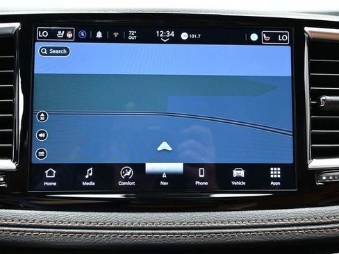 New 2026 Chrysler Pacifica Pinnacle w/ Trailer Tow Group FWD image 41
