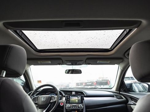 Used 2017 Honda Civic EX-T image 28