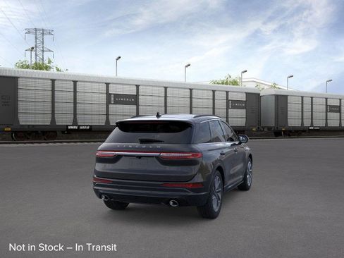 New 2026 Lincoln Corsair Grand Touring image 8