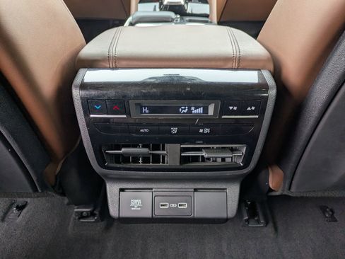 Used 2024 Acura MDX FWD w/ Technology Package image 22