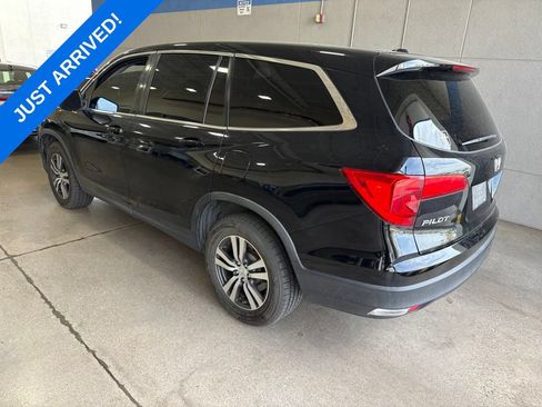 Used 2017 Honda Pilot EX-L image 4