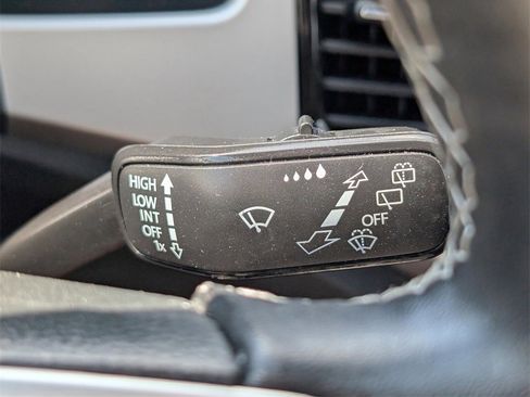 Used 2022 Volkswagen Atlas SE image 28