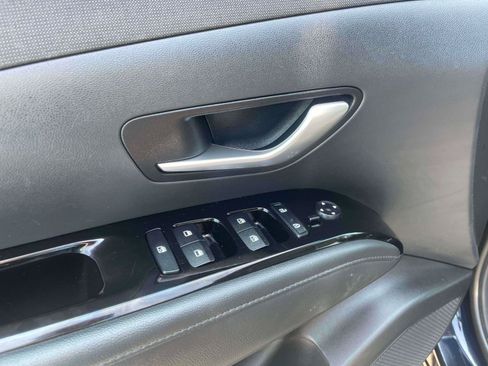 Used 2023 Hyundai Tucson SEL AWD/4WD image 16