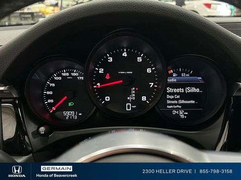 Used 2020 Porsche Macan AWD/4WD image 20