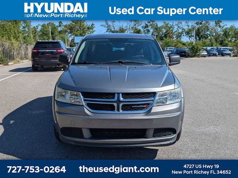 Used 2012 Dodge Journey American Value Package w/ Flexible Seating Group FWD image 8