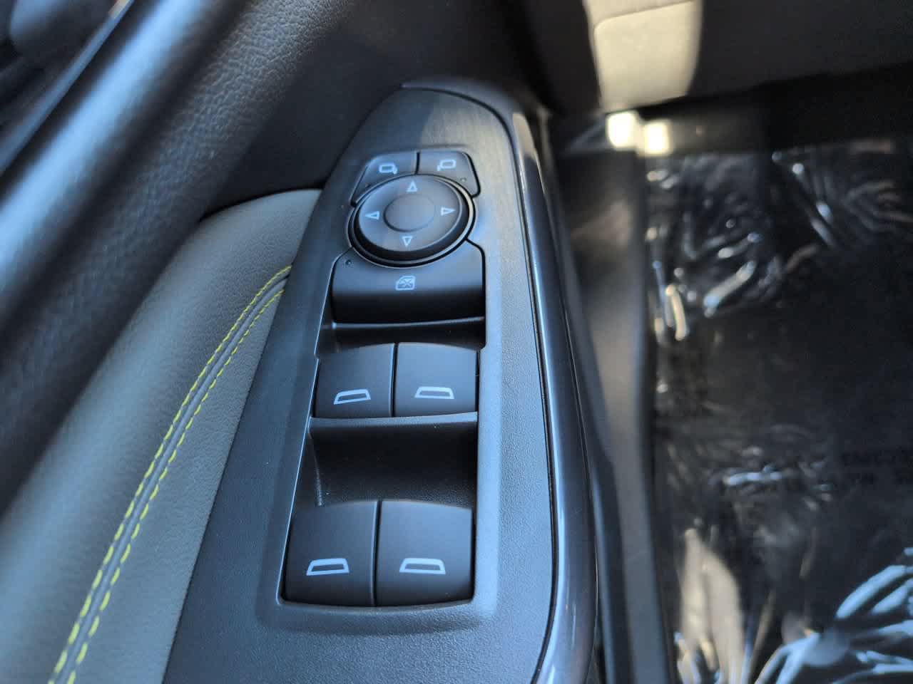 Used 2024 Chevrolet Trax ACTIV w/ Sunroof Package FWD image 23