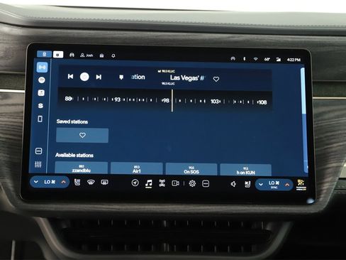 Used 2022 Rivian R1S Launch Edition image 20