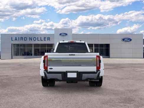 New 2026 Ford F450 King Ranch w/ Chrome Package AWD/4WD image 5