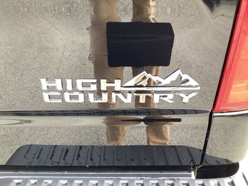 New 2026 Chevrolet Silverado 1500 High Country image 15