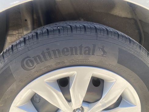 Used 2019 Hyundai Accent SE w/ Cargo Package FWD image 23