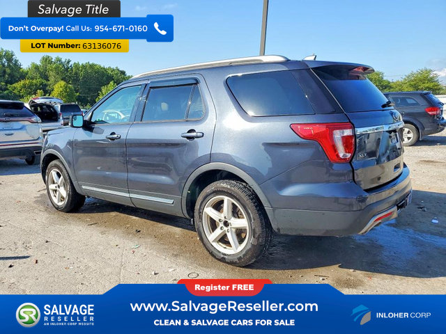 Used 2017 Ford Explorer XLT w/ Equipment Group 202A AWD/4WD image 3