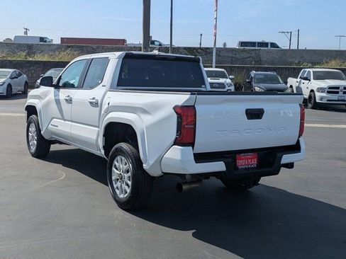 Used 2024 Toyota Tacoma SR5 RWD image 11