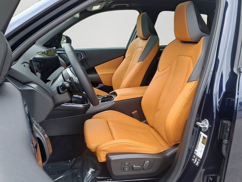 Used 2025 BMW X3 xDrive30i w/ Premium Package image 14