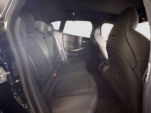 Used 2024 Aston Martin DBX AWD/4WD image 15