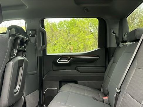 Used 2026 Chevrolet Silverado 1500 LT AWD/4WD image 20