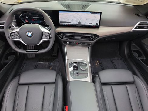 Used 2025 BMW 430i Convertible w/ Convenience Package image 28