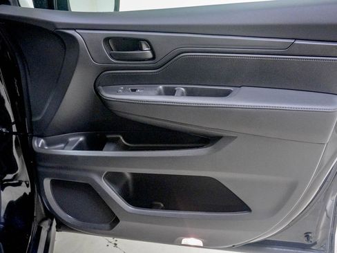 Certified 2026 Honda Odyssey EX-L image 33